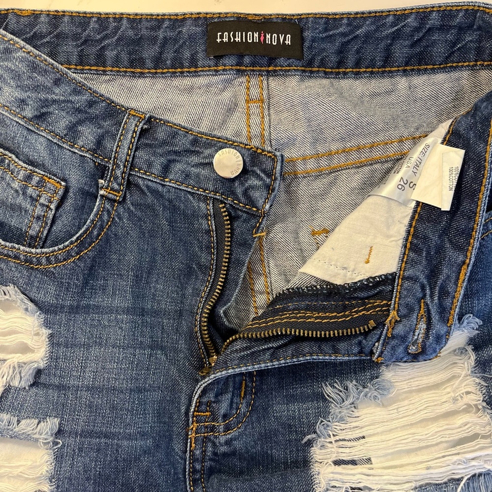 Fashion Nova Distressed Medium Wash High-Rise Jean Shorts - Picture 3 of 6